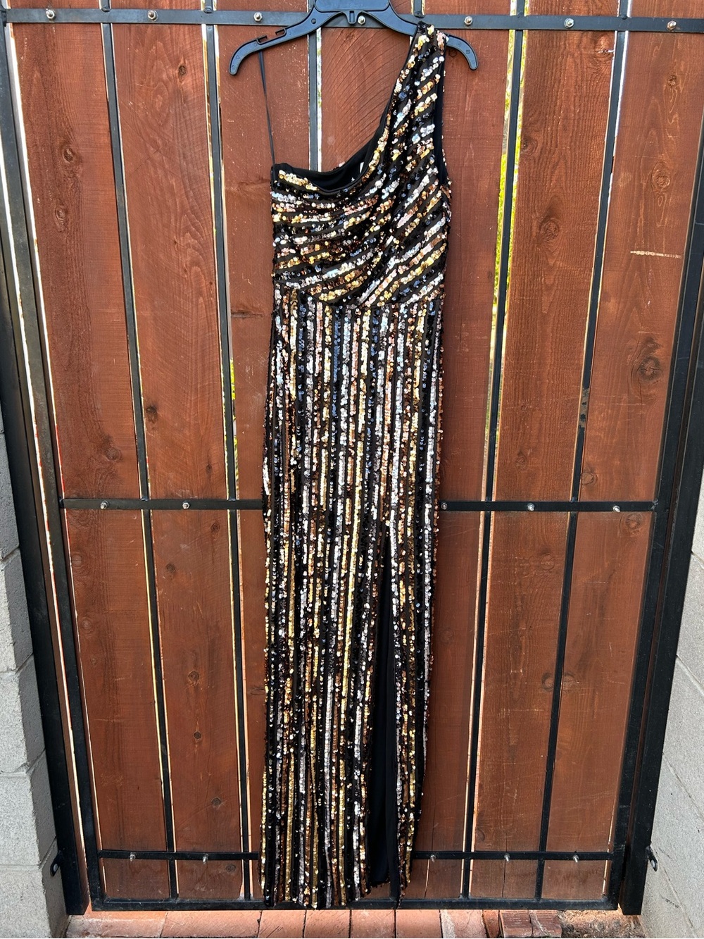 Dress the Population One Shoulder Maxi sequin striped Dress size XS NEW - Picture 2 of 6